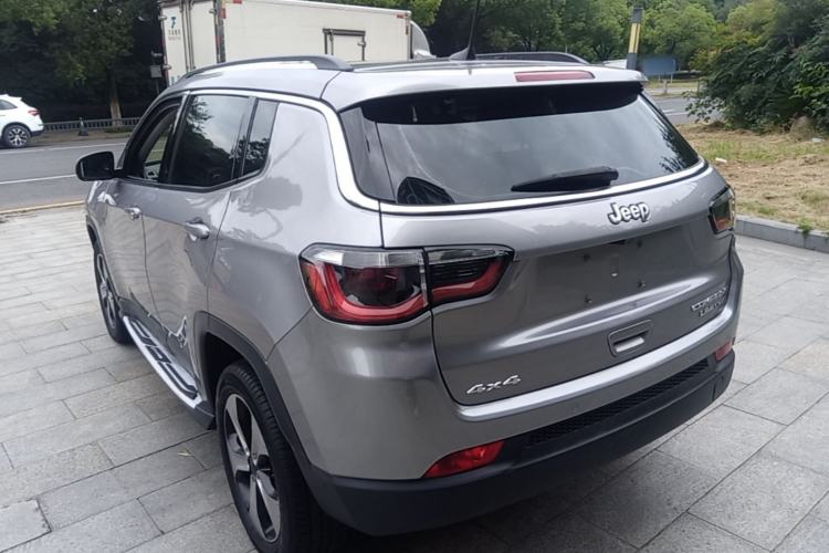 Used Jeep Compass 2017 200T Automatic Prestige Four-Wheel Drive Edition Exterior 2