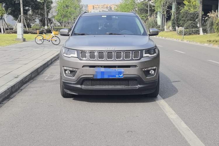 Used Jeep Compass 2017 200T Automatic Family Edition Exterior 2