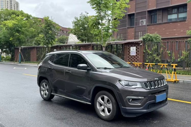 Used Jeep Compass 2017 200T Automatic Family Edition Exterior 3
