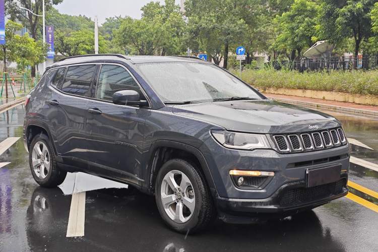 Used Jeep Compass 2017 200T Automatic Family Edition Exterior 3