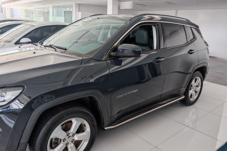 Used Jeep Compass 2017 200T Automatic Family Edition Exterior 4