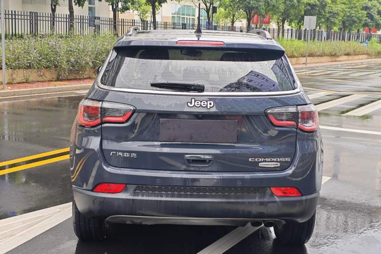 Used Jeep Compass 2017 200T Automatic Family Edition Exterior 4