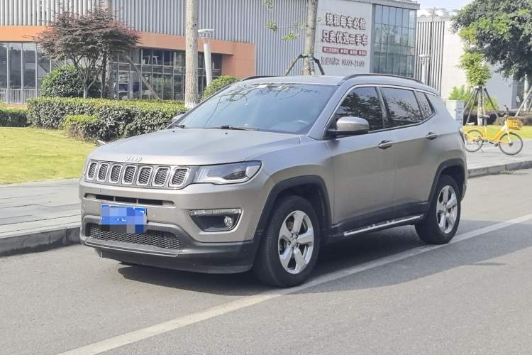 Used Jeep Compass 2017 200T Automatic Family Edition Exterior 4