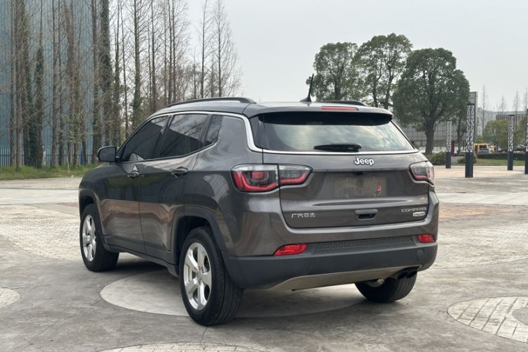 Used Jeep Compass 2017 200T Automatic Family Edition Exterior 5
