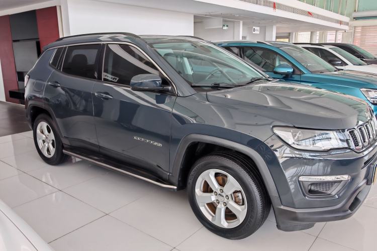 Used Jeep Compass 2017 200T Automatic Family Edition Exterior 5