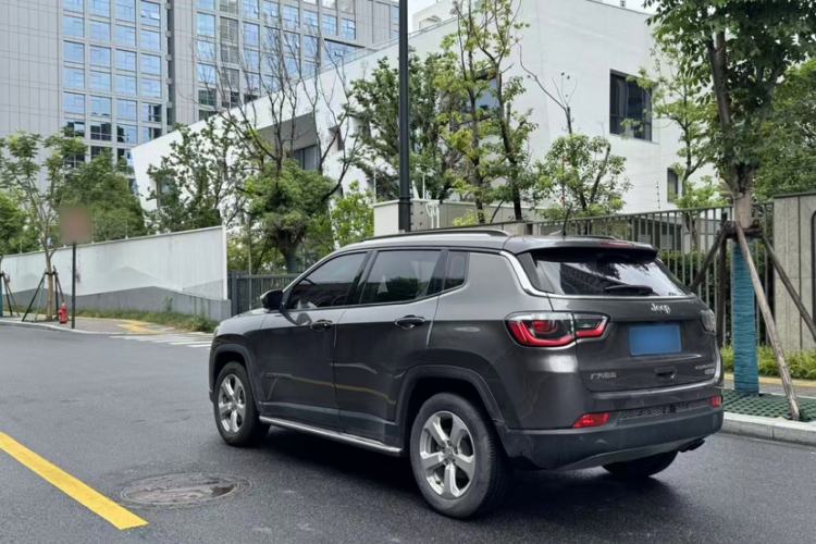 Used Jeep Compass 2017 200T Automatic Family Edition Exterior 5
