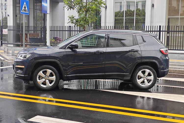 Used Jeep Compass 2017 200T Automatic Family Edition Exterior 7