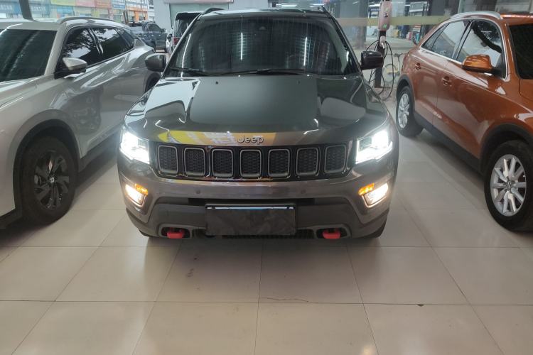 Used Jeep Compass 2017 200TS Automatic High-Performance All-Wheel Drive Edition Front