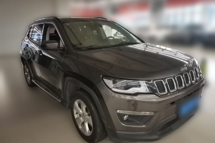 Used Jeep Compass 2017 200T Automatic Family Edition Front Right 45 Deg