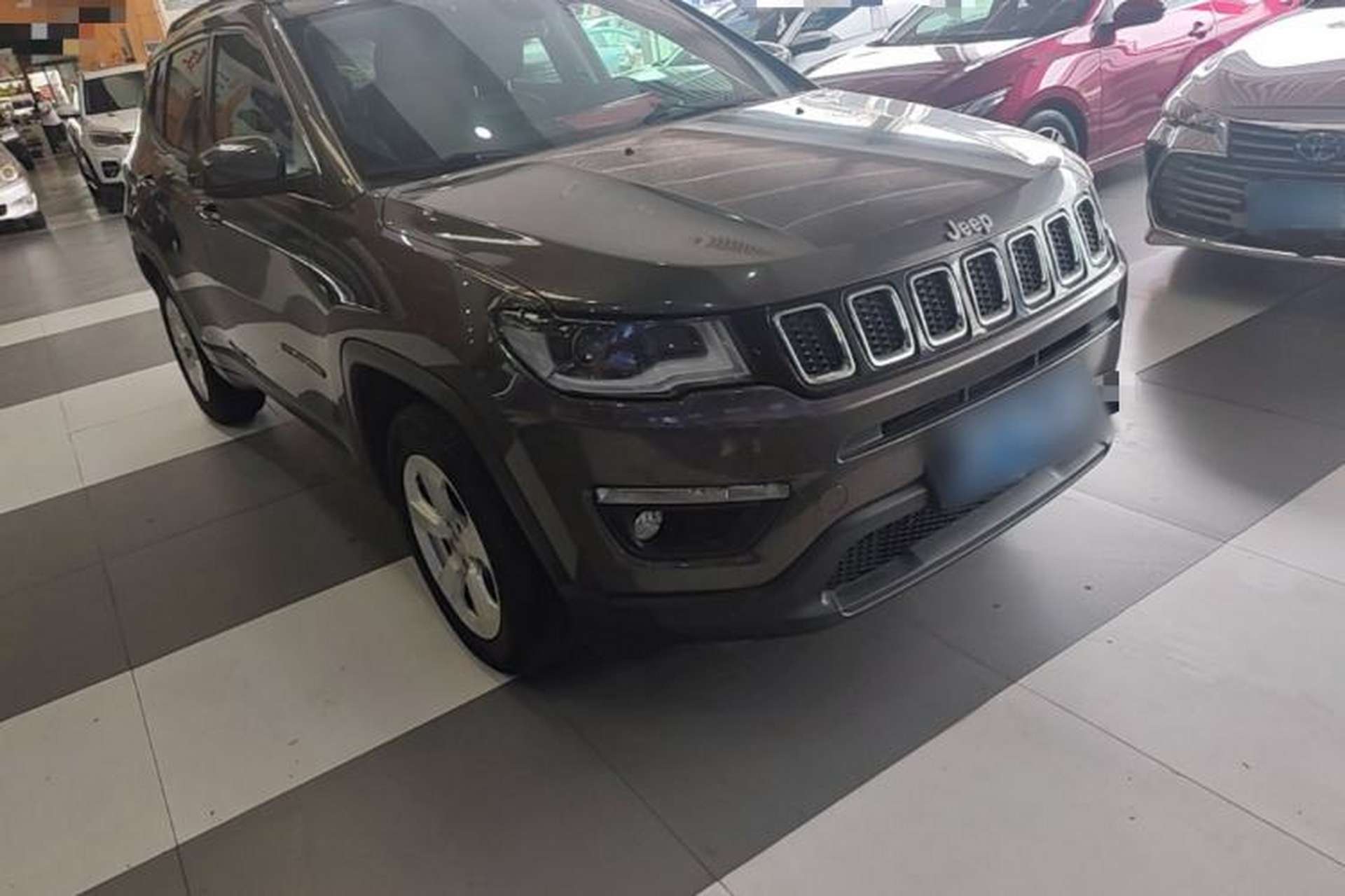 Used Jeep Compass 2017 200T Automatic Family Edition Front Right 45 Deg