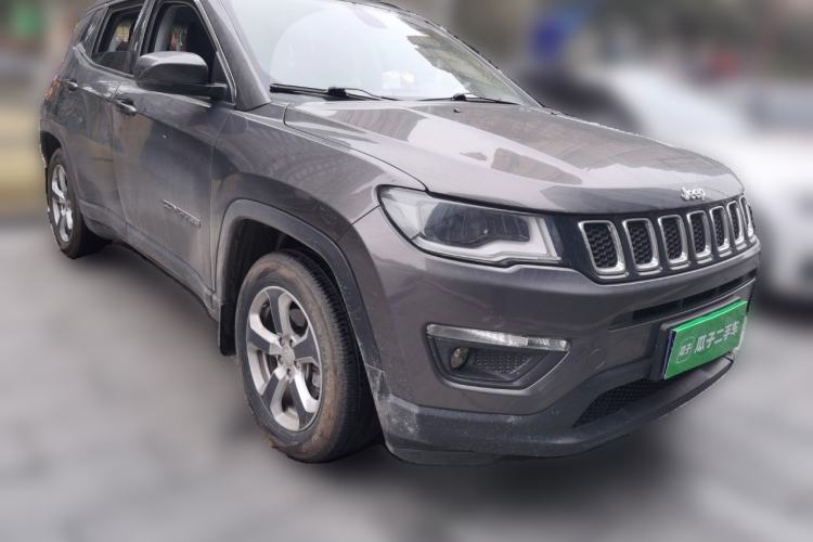 Used Jeep Compass 2017 200T Automatic Family Edition Front Right 45 Deg