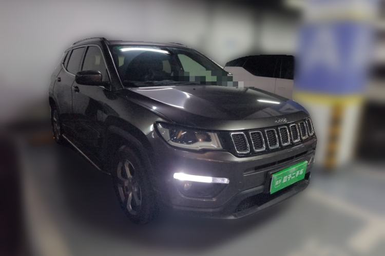 Used Jeep Compass 2017 200T Automatic Family Edition Front Right 45 Deg