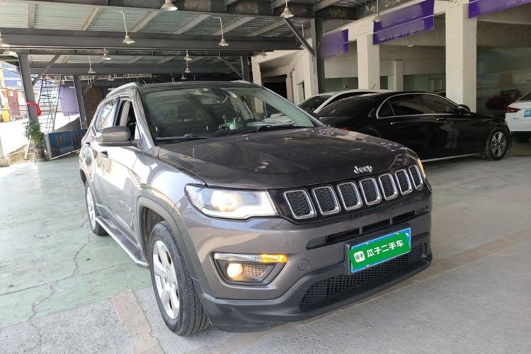 Used Jeep Compass 2017 200T Automatic Family Edition Front Right 45 Deg