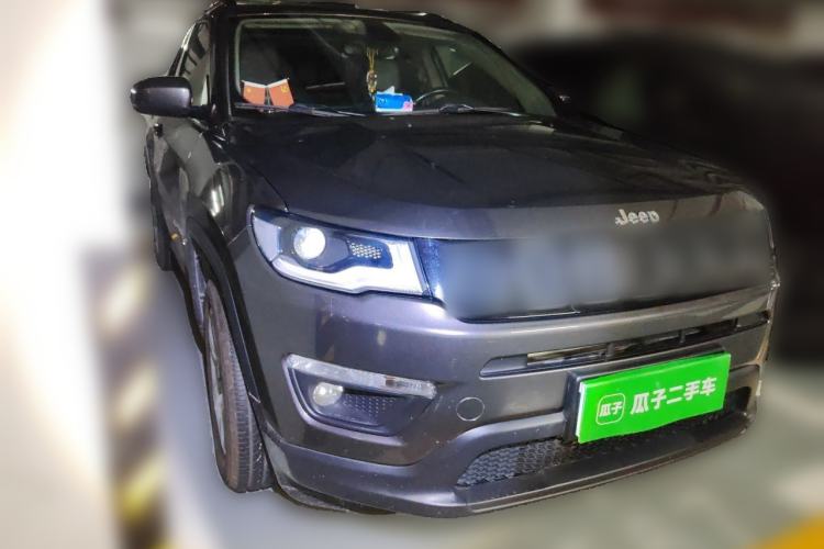Used Jeep Compass 2017 200T Automatic Family Edition Front Right 45 Deg