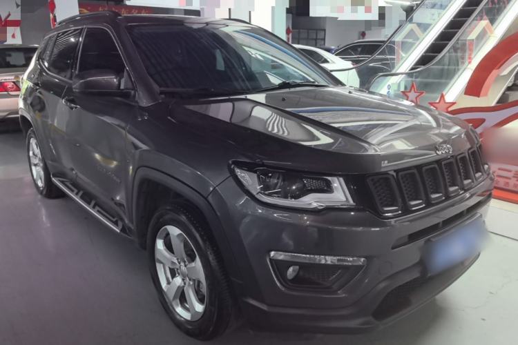 Used Jeep Compass 2017 200T Automatic Enjoyment Version Front Right 45 Deg