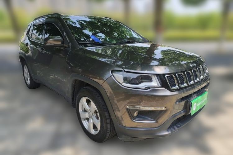 Used Jeep Compass 2017 200T Automatic Family Edition Front Right 45 Deg