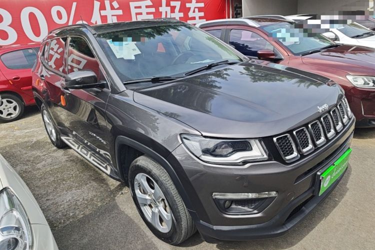 Used Jeep Compass 2017 200T Automatic Family Edition Front Right 45 Deg