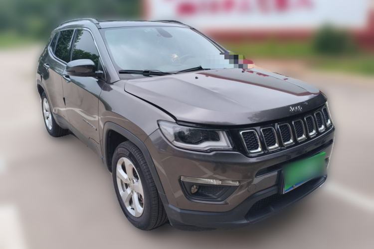 Used Jeep Compass 2017 200T Automatic Family Edition Front Right 45 Deg