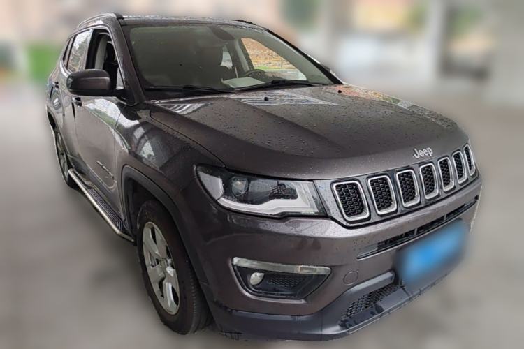 Used Jeep Compass 2017 200T Automatic Family Edition Front Right 45 Deg