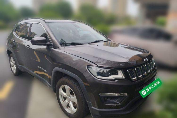 Used Jeep Compass 2017 200T Automatic Family Edition Front Right 45 Deg