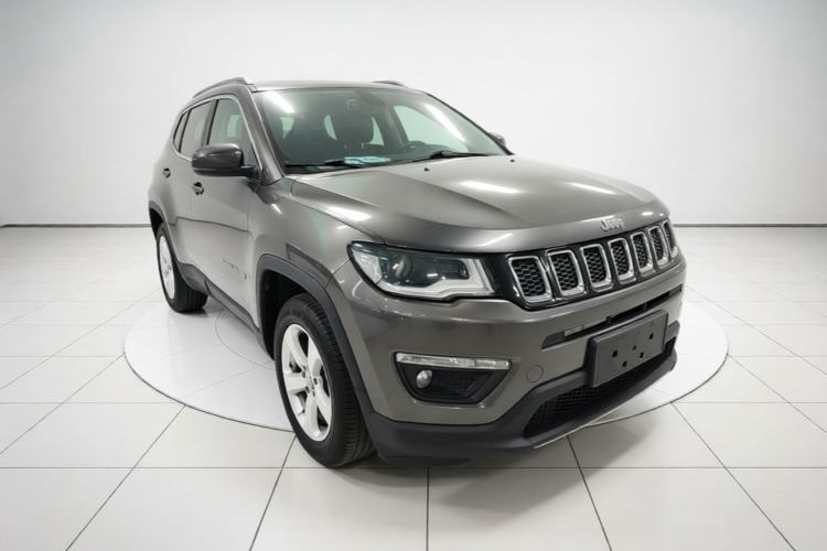Used Jeep Compass 2017 200T Automatic Family Edition Front Right 45 Deg