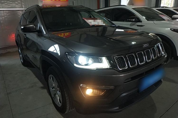 Used Jeep Compass 2017 200T Automatic Family Edition Front Right 45 Deg
