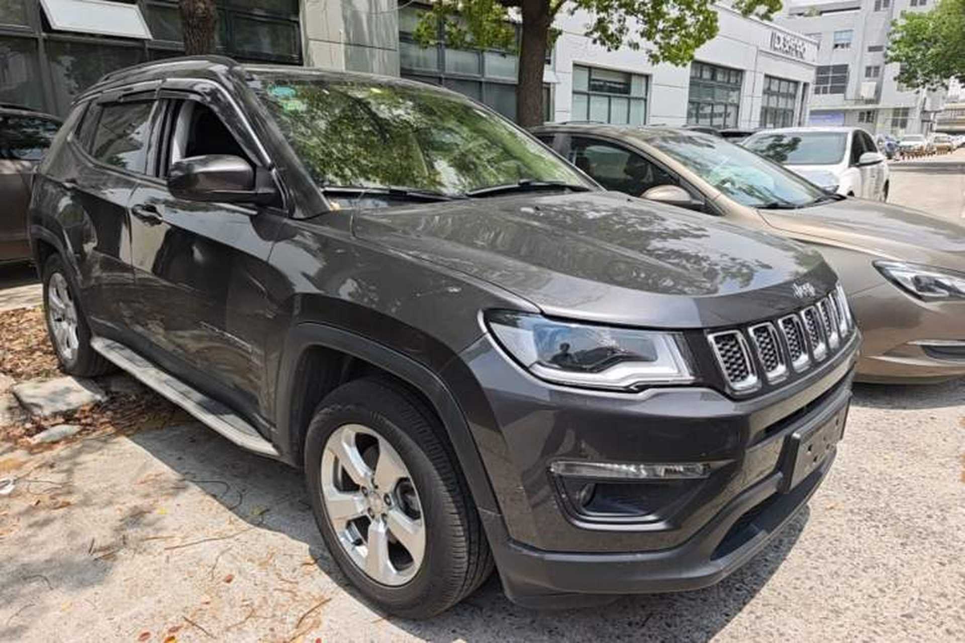 Used Jeep Compass 2017 200T Automatic Family Edition Front Right 45 Deg