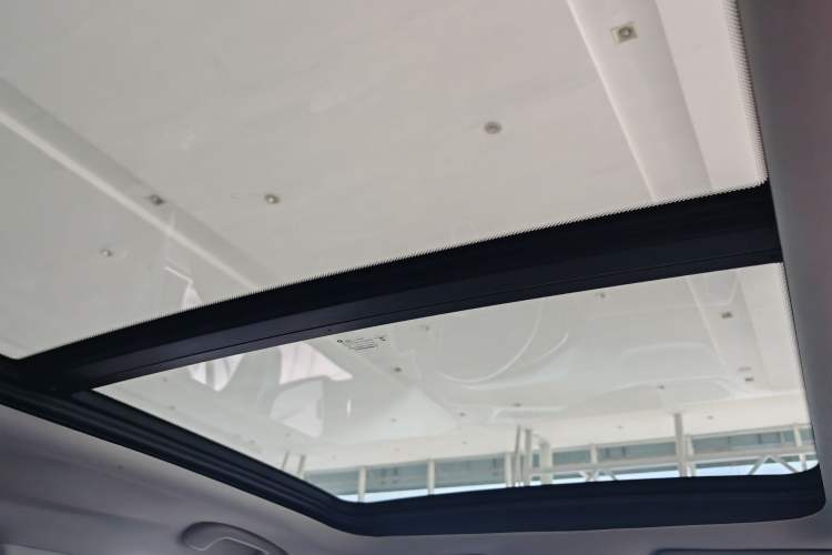 Used Jeep Compass 2017 200T Automatic Family Edition Headliner