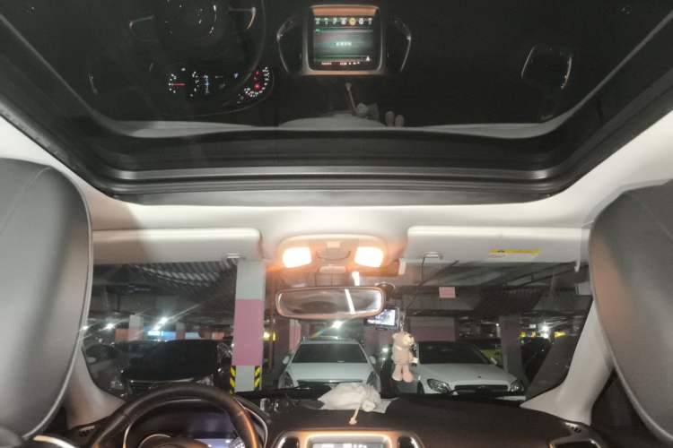 Used Jeep Compass 2017 200T Automatic Family Edition Headliner