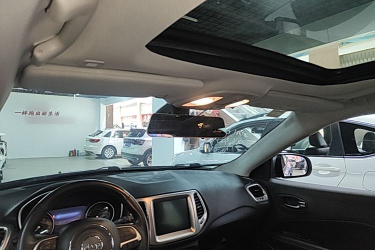 Used Jeep Compass 2017 200T Automatic Family Edition Headliner