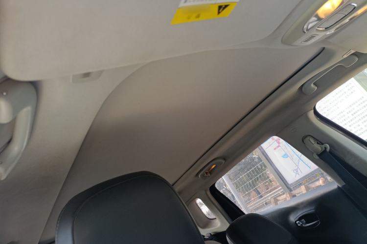 Used Jeep Compass 2017 200T Automatic Family Edition Headliner