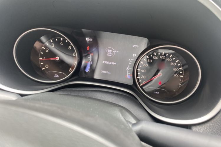 Used Jeep Compass 2017 200T Automatic Family Edition Instrument Cluster