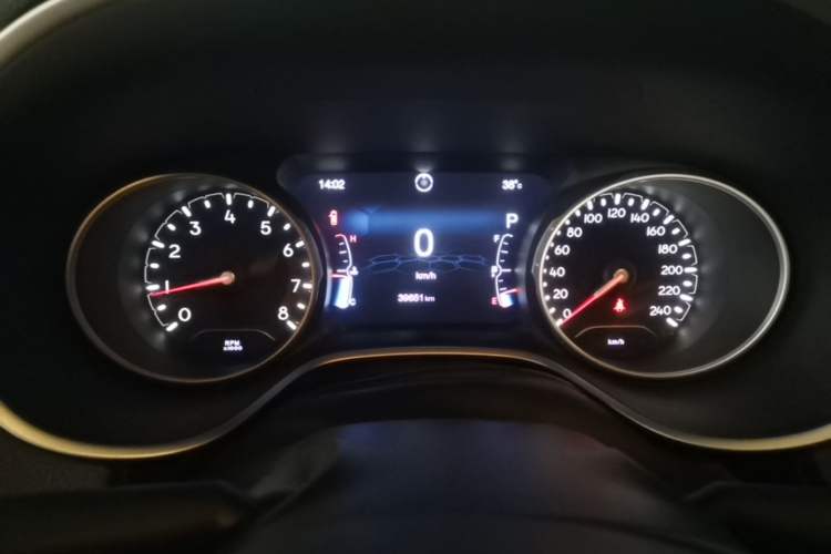 Used Jeep Compass 2017 200T Automatic Family Edition Instrument Cluster
