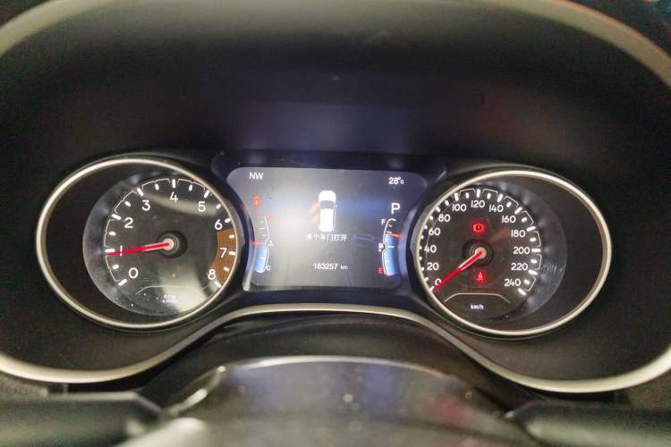 Used Jeep Compass 2017 200T Automatic Family Edition Instrument Cluster