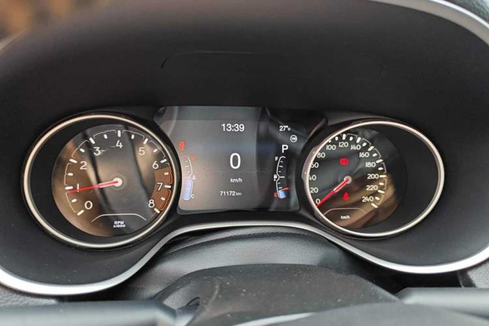 Used Jeep Compass 2017 200T Automatic Family Edition Instrument Cluster