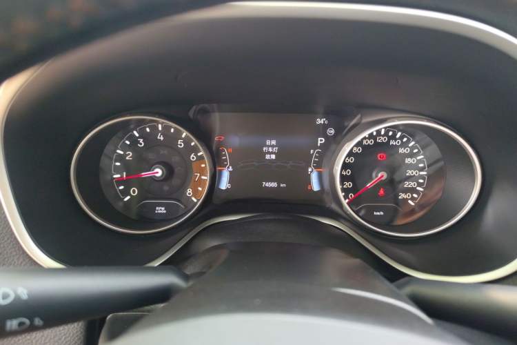 Used Jeep Compass 2017 200T Automatic Family Edition Instrument Cluster