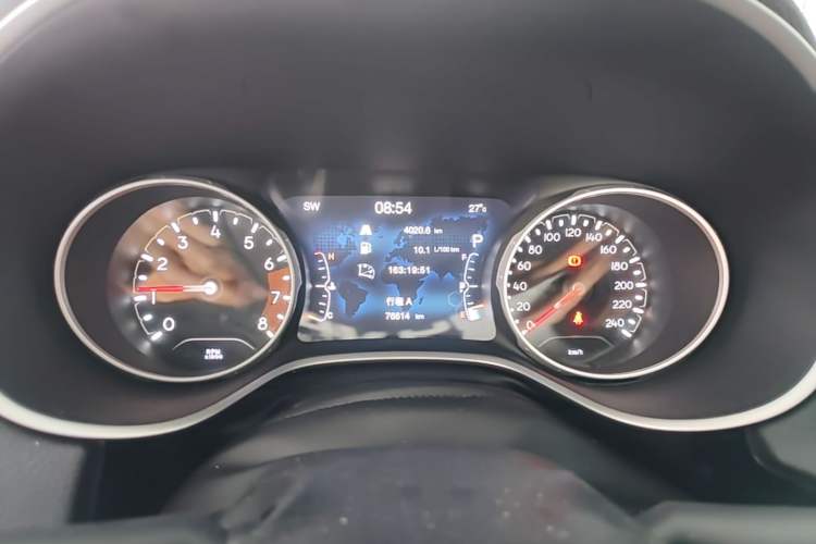 Used Jeep Compass 2017 200T Automatic Family Edition Instrument Cluster