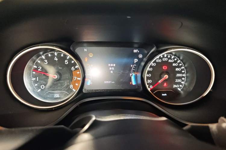 Used Jeep Compass 2017 200T Automatic Family Edition Instrument Cluster
