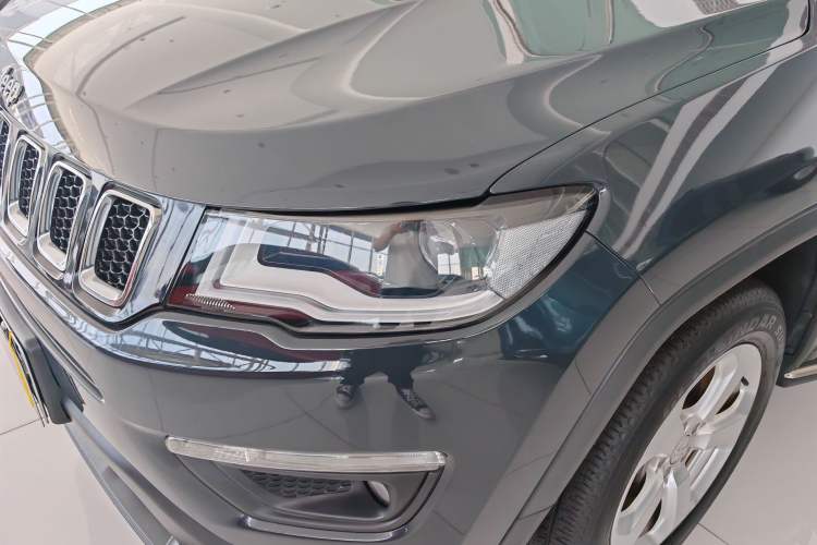 Used Jeep Compass 2017 200T Automatic Family Edition Left Front Headlight