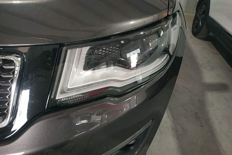 Used Jeep Compass 2017 200T Automatic Family Edition Left Front Headlight