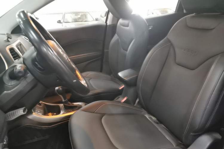 Used Jeep Compass 2017 200T Automatic Family Edition Left Front Seat