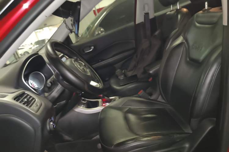 Used Jeep Compass 2017 200T Automatic Family Edition Left Front Seat