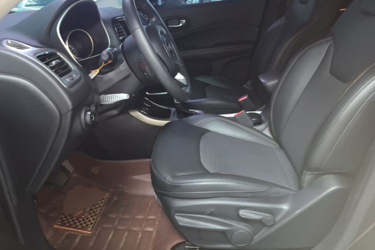 Used Jeep Compass 2017 200T Automatic Enjoyment Version Left Front Seat