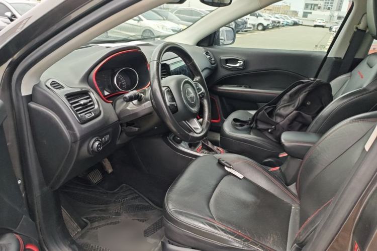 Used Jeep Compass 2017 200TS Automatic High-Performance All-Wheel Drive Edition Left Front Seat