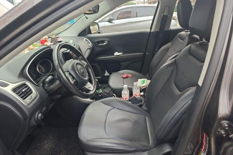 Used Jeep Compass 2017 200T Automatic Family Edition Left Front Seat