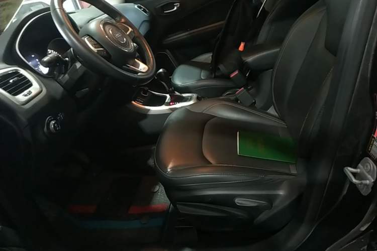 Used Jeep Compass 2017 200T Automatic Family Edition Left Front Seat