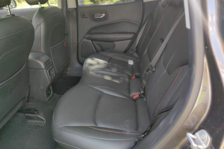 Used Jeep Compass 2017 200TS Automatic High-Performance All-Wheel Drive Edition Left Rear Seat