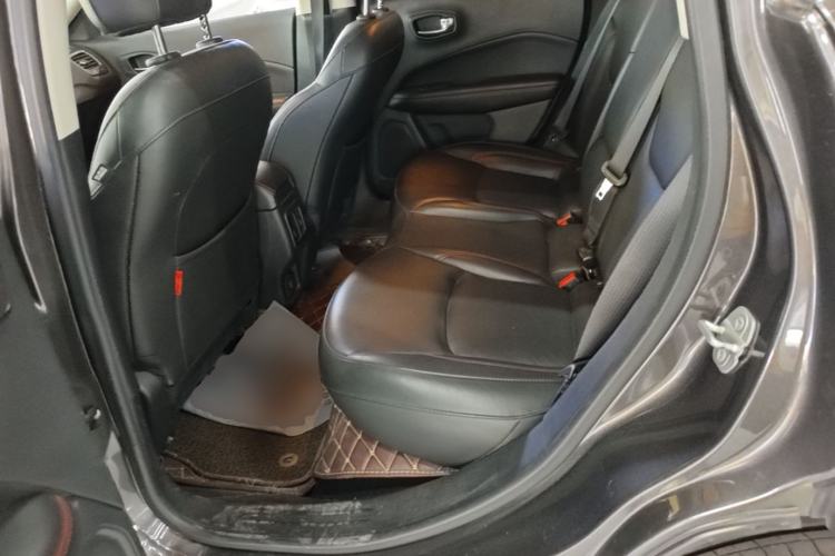 Used Jeep Compass 2017 200TS Automatic High-Performance All-Wheel Drive Edition Left Rear Seat