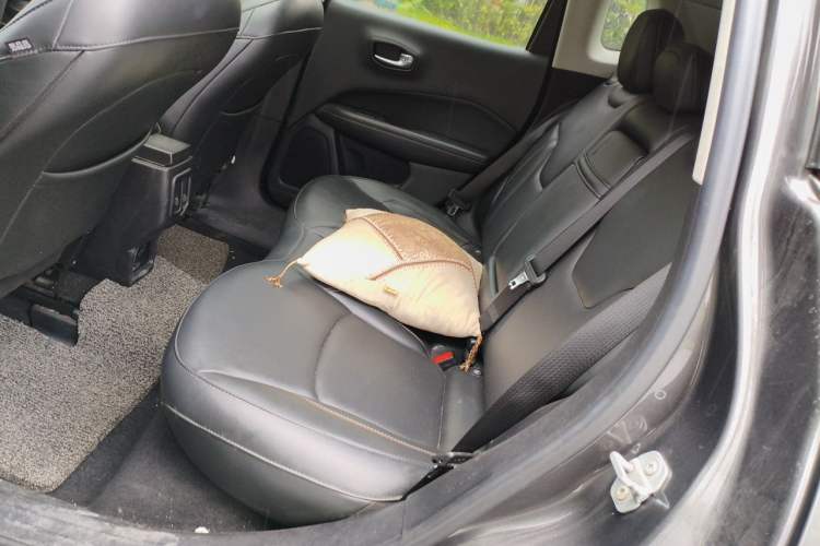 Used Jeep Compass 2017 200T Automatic Family Edition Left Rear Seat