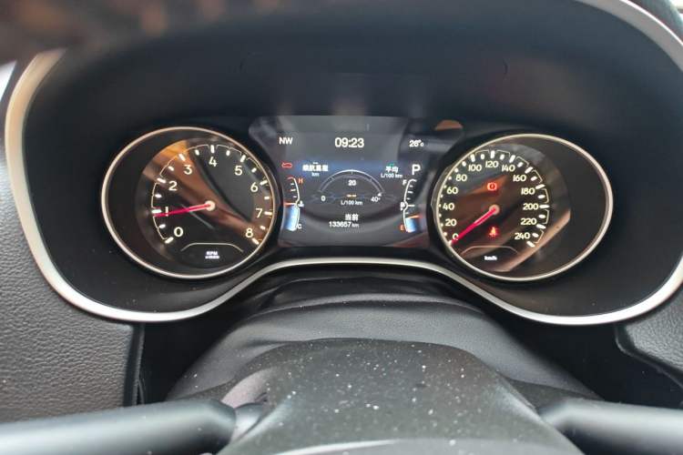 Used Jeep Compass 2017 200T Automatic Family Edition Odometer Close Up